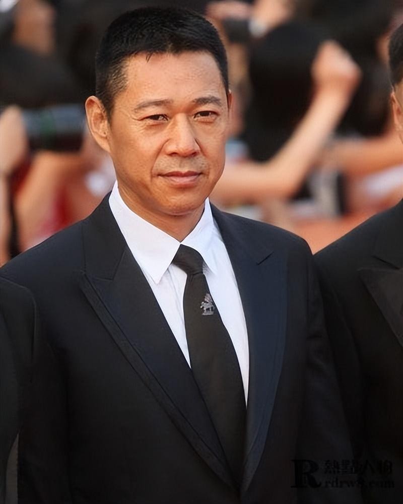 张丰毅的老婆吕丽萍,张丰毅和吕丽萍分手原因