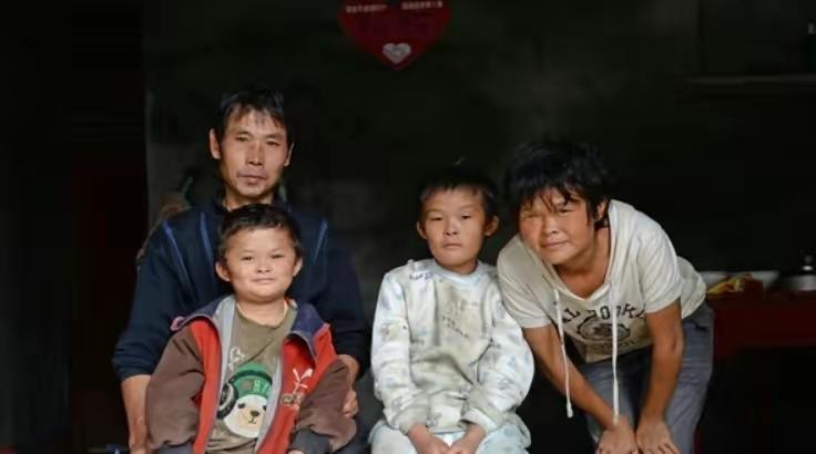 酷似马云的范小勤走红赚了多少钱,酷似马云的江西男童范小勤