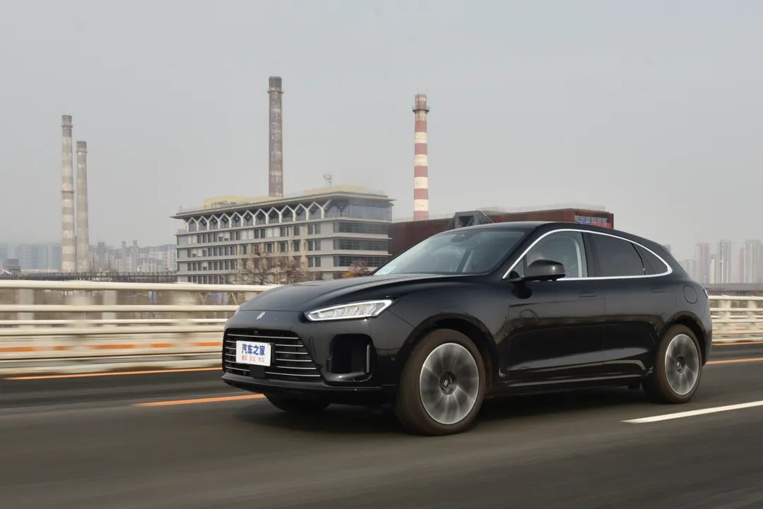 问界m5和汉兰达驾乘感受,问界m5m7油耗