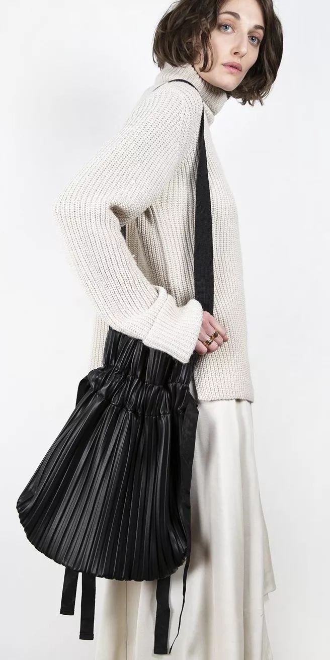 各大品牌的经典配饰,值得入手的大牌配饰