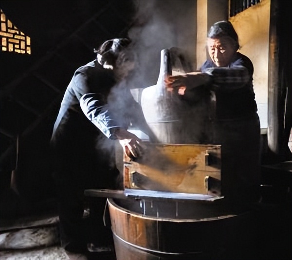 湖南，男子做半辈子豆腐，申请许可证却被拒绝，市监局：材料不全