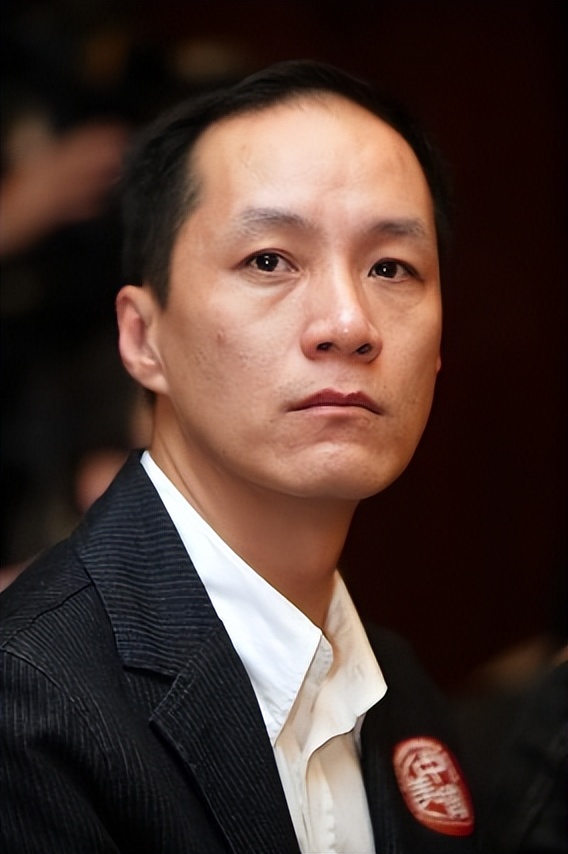 黑红小花张月：质疑整容上位不雅，演绿茶遭网暴，新剧逆转口碑