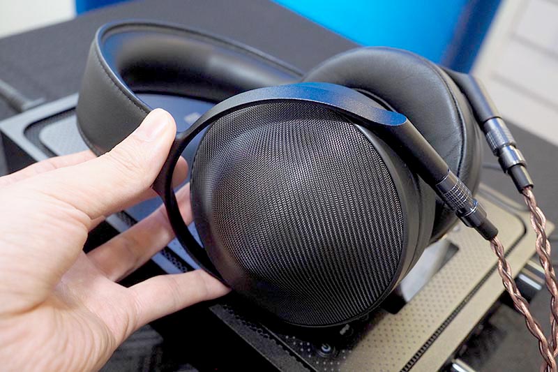 索尼ier-z1r耳机,索尼万元以下的全画幅