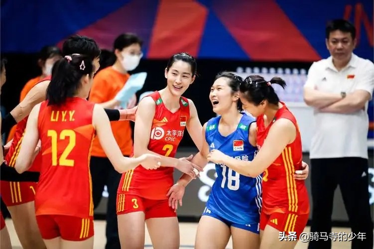 李盈莹开大招能振刀吗,李盈莹大招左蓄右蓄一样吗