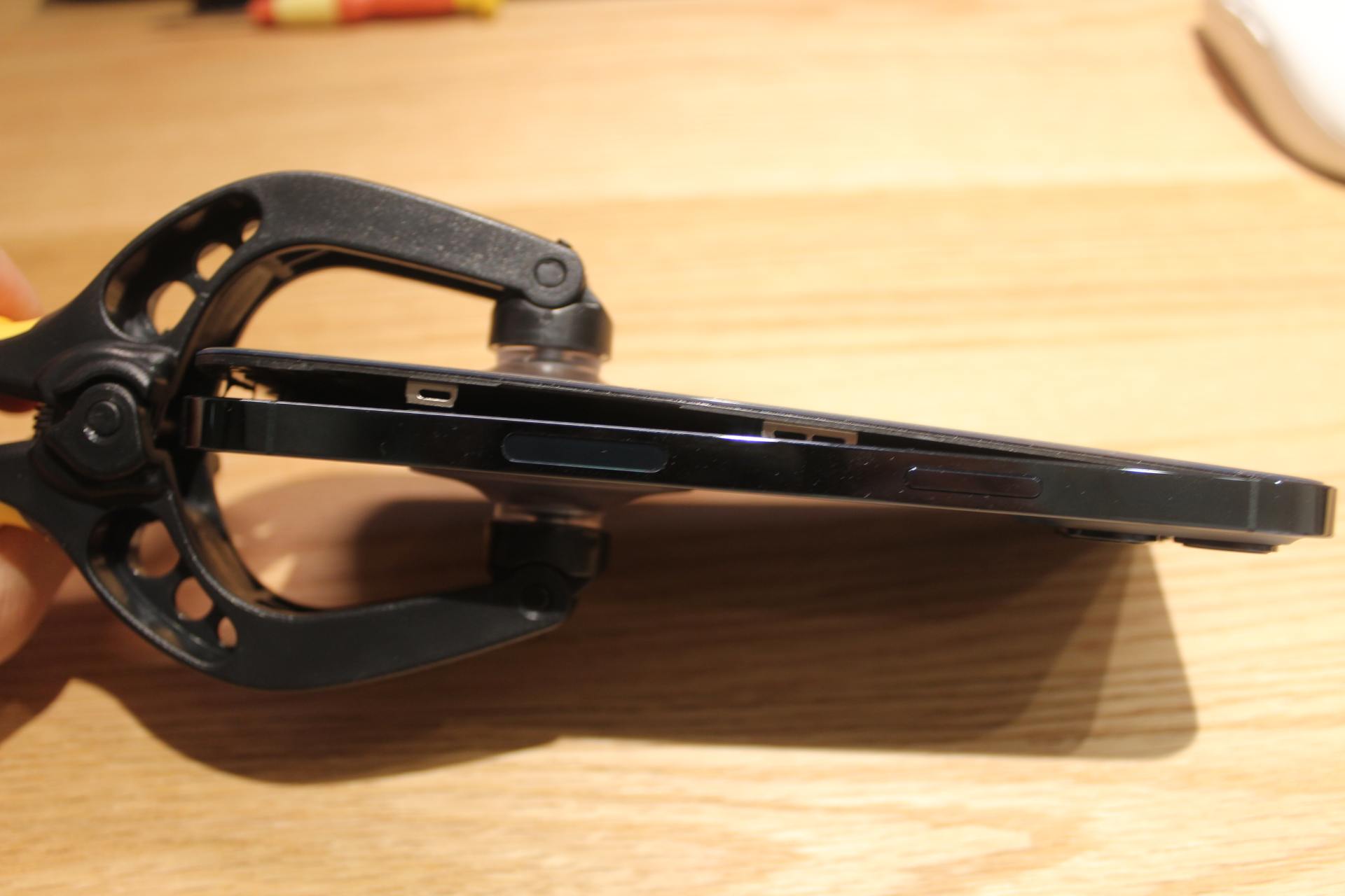 美版iphone12promax换成套屏,iphone12promax美版改双卡