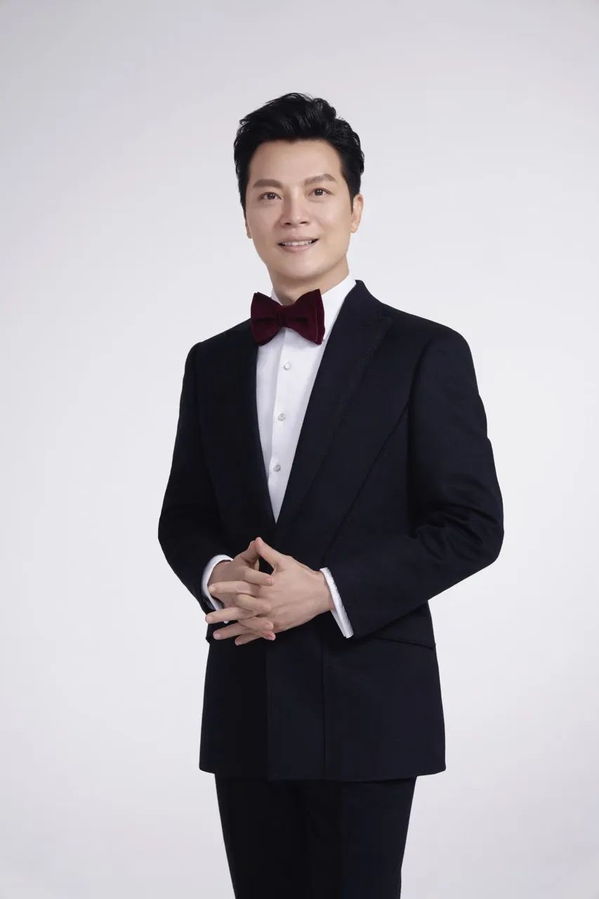 任鲁豫中央广播电视总台主持人,任鲁豫人民日报