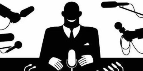 手机自媒体必备哪些工具,做自媒体拍摄要哪些工具