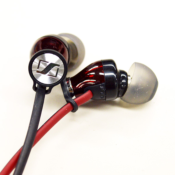 入耳的耳机还是不入耳的耳机好,森海塞尔耳机有半入耳式的吗