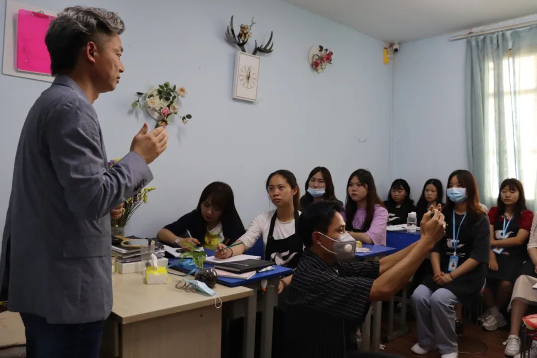 昆明美容美发正规培训学校,美容美发培训昆明