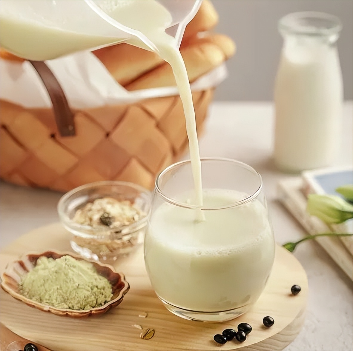 老得慢的女人一般都有六个好习惯,老得慢的女人都有五个好习惯