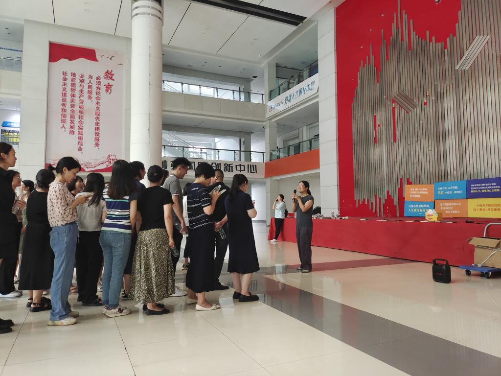 全员素质拓展活动,青工素质拓展活动