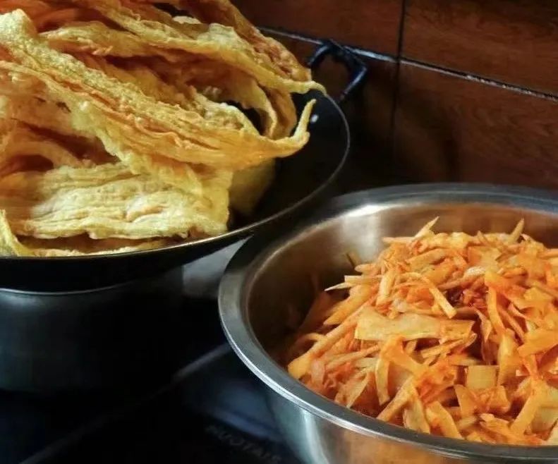 广西酸笋番茄煮酸汤鱼,贵州酸笋酸汤鱼