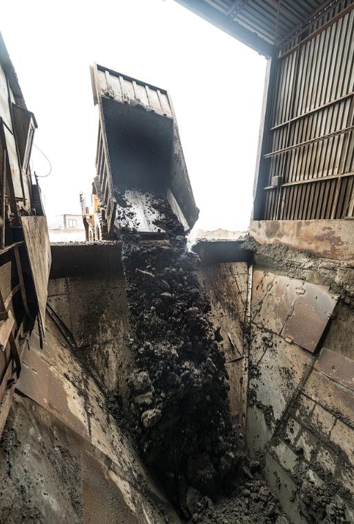 飞越俄罗斯上空,世界目前最大的钻石矿