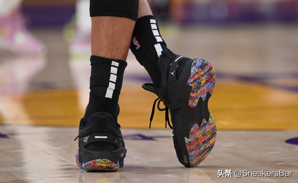 nba球星上脚的国产球鞋 (2023nba总决赛球星上脚球鞋)