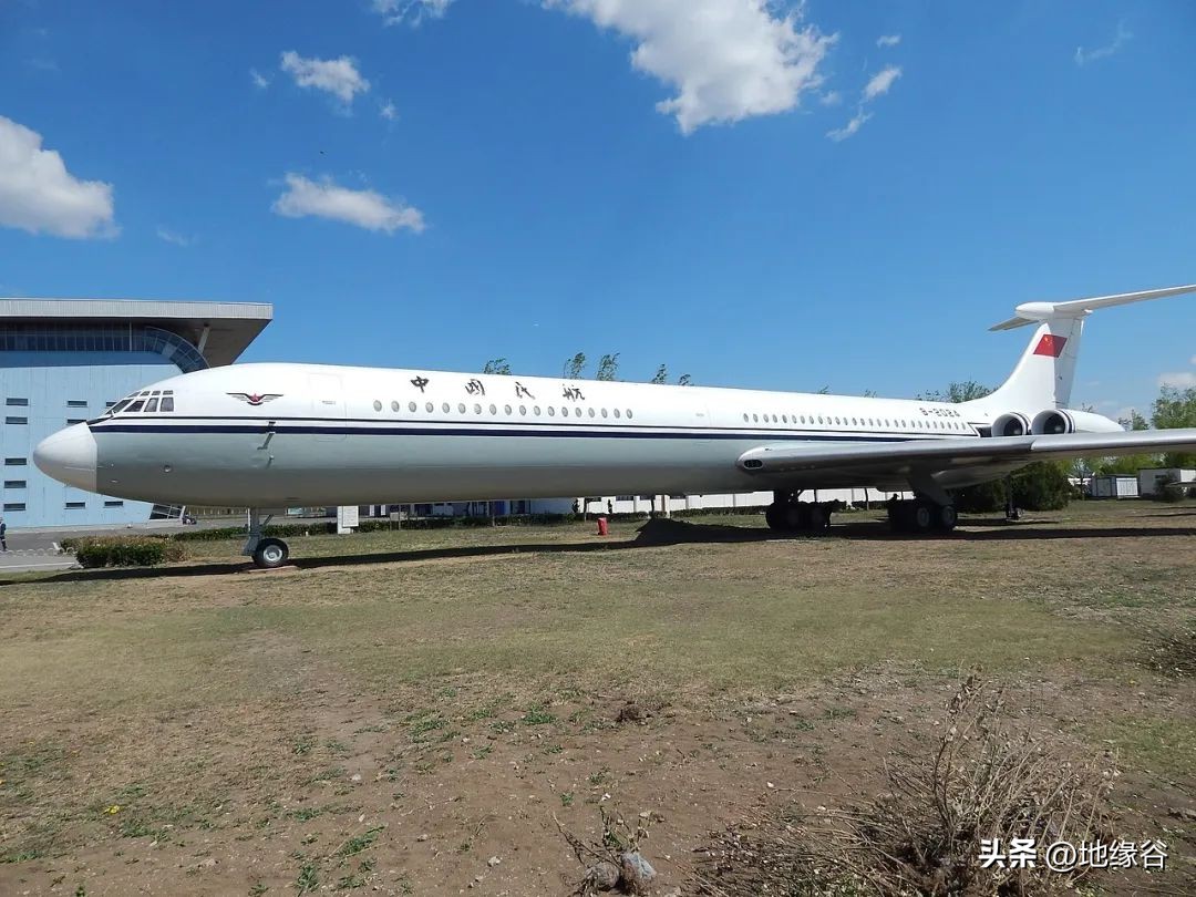 俄罗斯飞机无起落架降落,俄罗斯大飞机最新消息