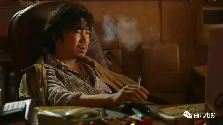 印度老司机神操作,印度老板在油锅前的绝活