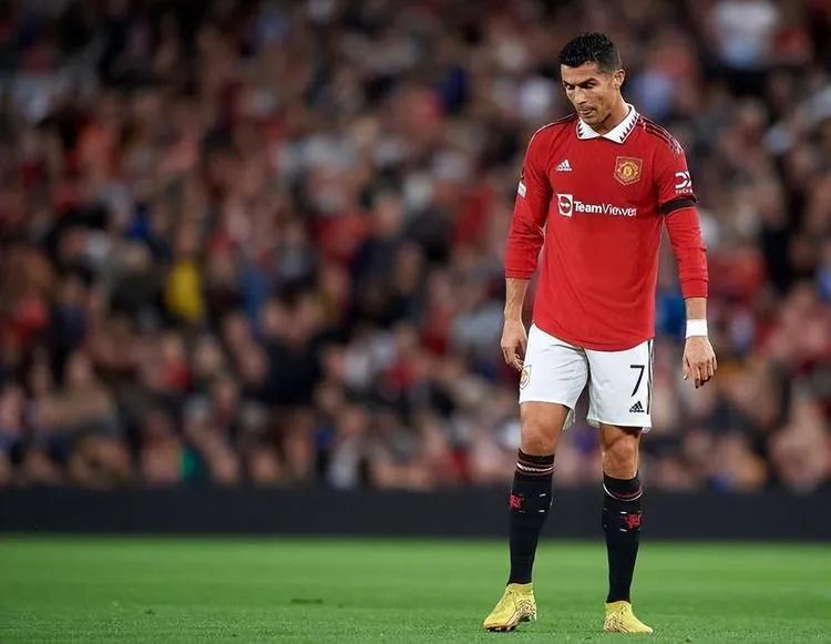 曼联惊天引援,曼联逆转巴黎姆巴佩