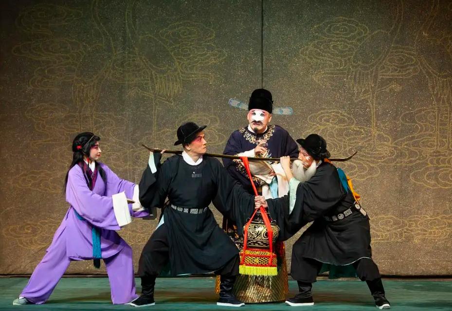 带泪的微笑——感伤的喜剧与中国古典戏剧的艺术精神