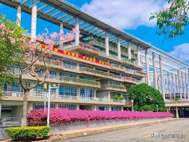 双非广东工业大学的轻工化工学院,广东工业大学被列为危险名单