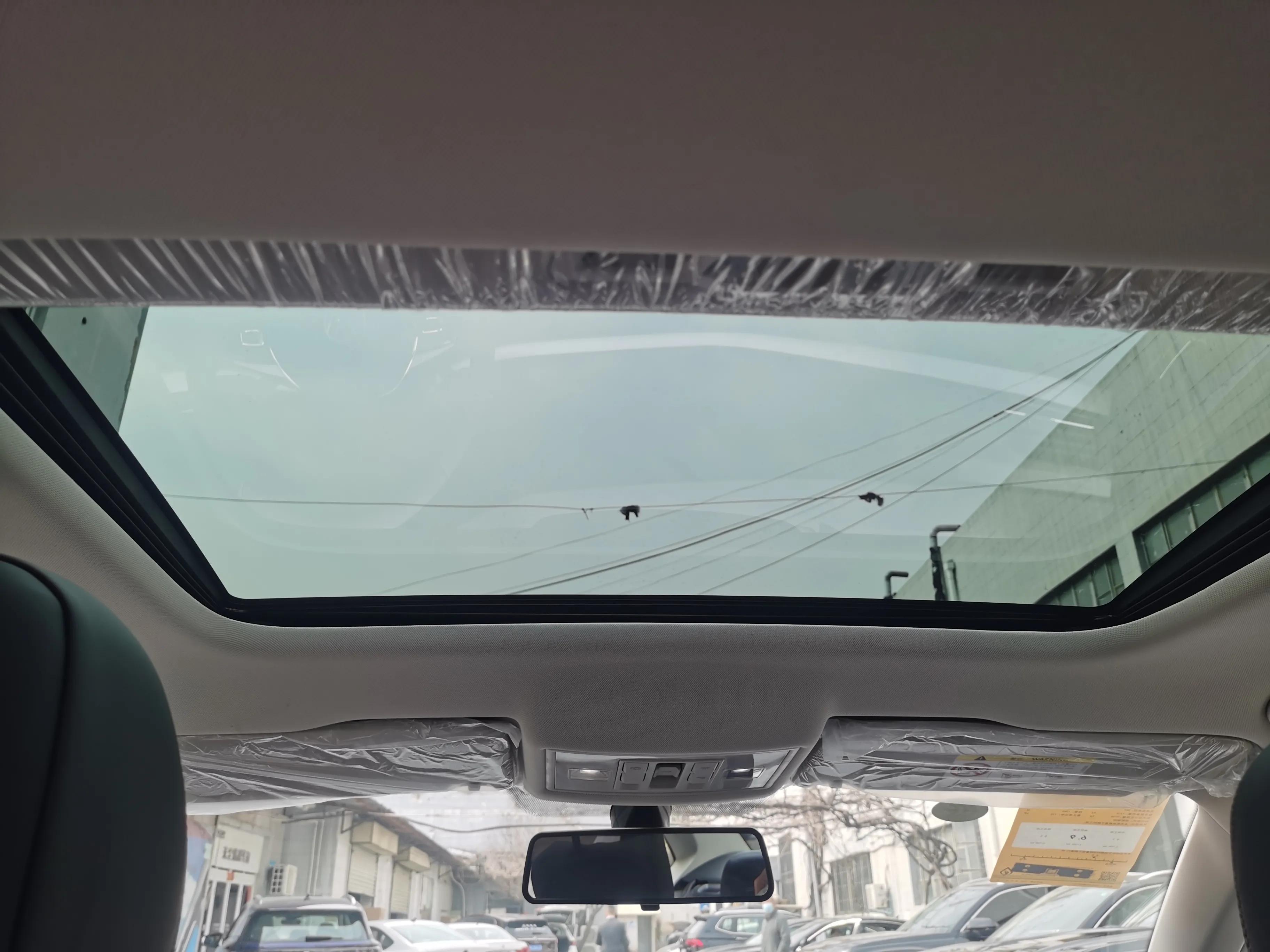 朗逸2022款280tsidsg舒适版落地价,朗逸2022款280TSIDSG豪华版