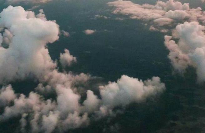 有关顾湘的文案 (顾湘文案)