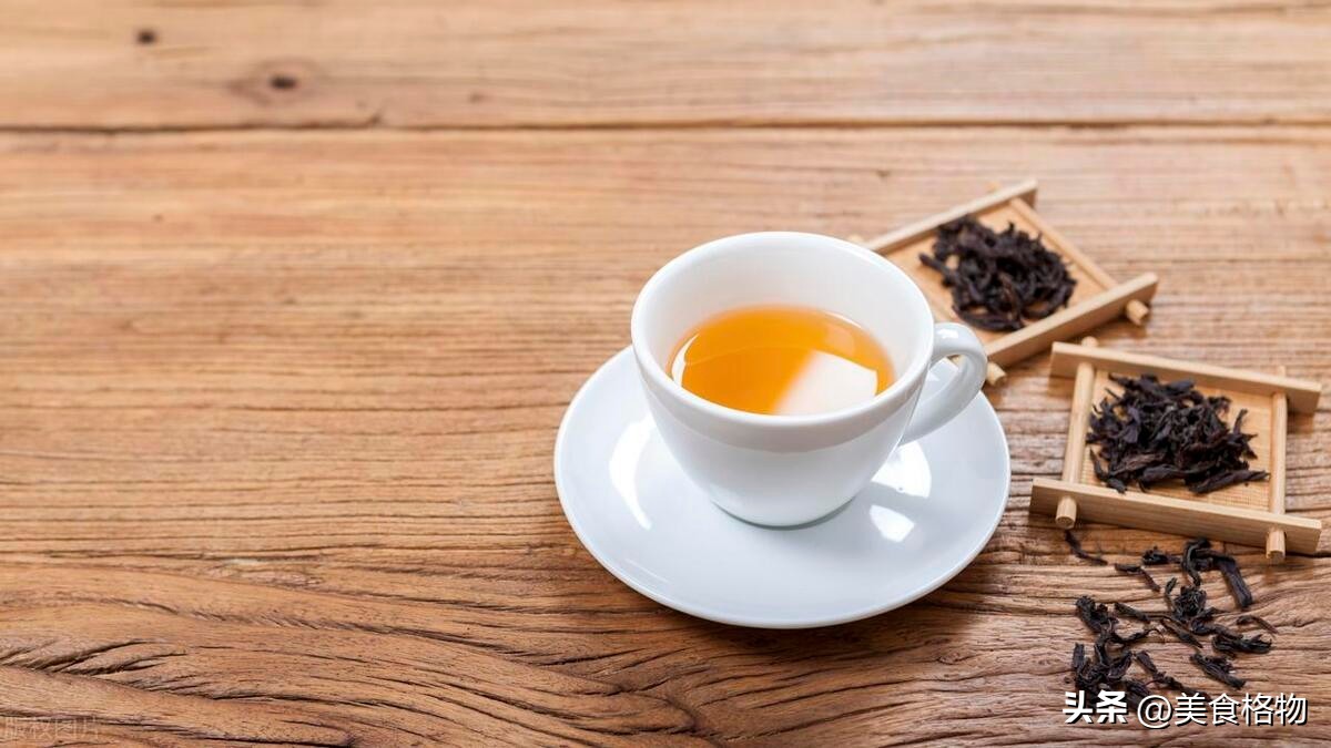 保存茶叶最忌讳什么,保存茶叶要放干燥剂