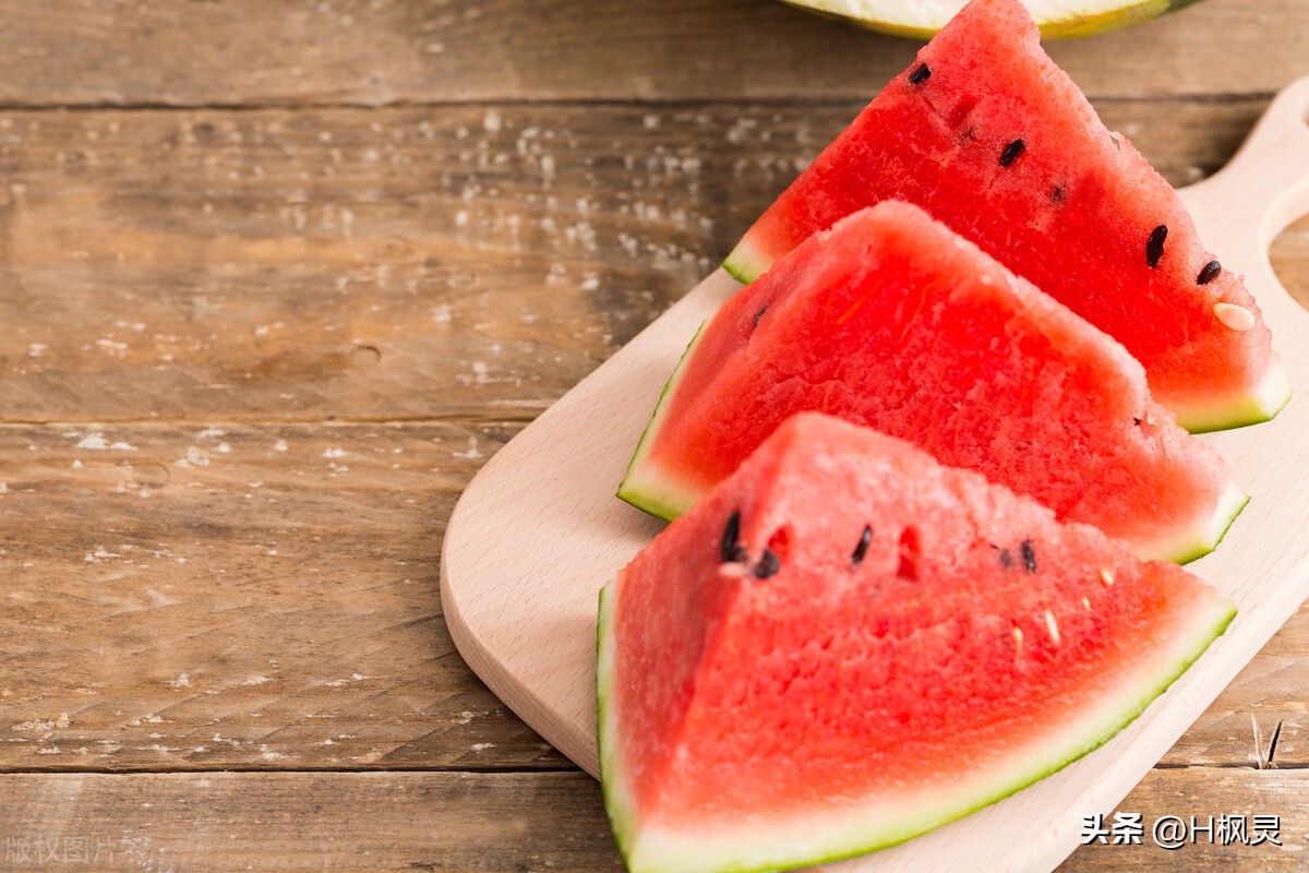 含糖量低却有营养的食物,哪些水果含糖量低适合糖尿病人吃