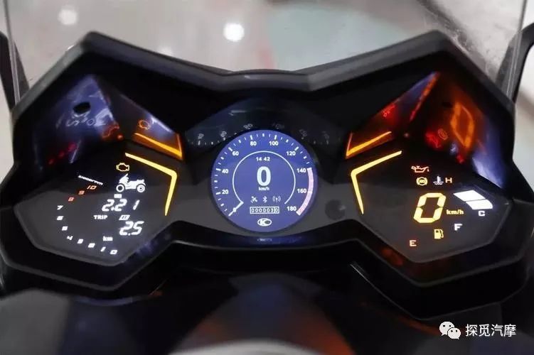 光阳ak550测评视频,光阳ak550测评萝卜报告