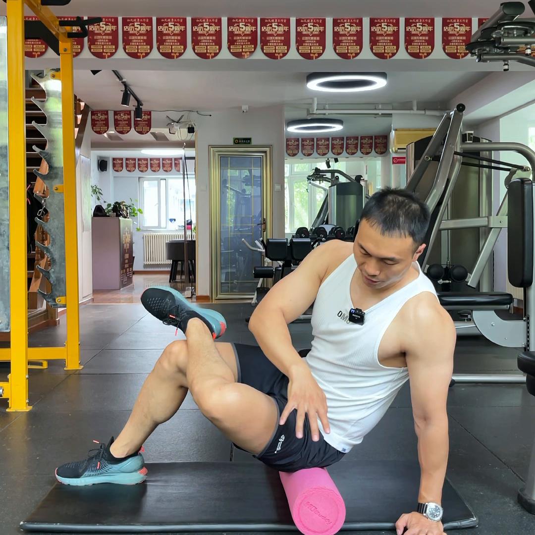 改善臀凹陷的训练动作,简单强效改善臀凹陷