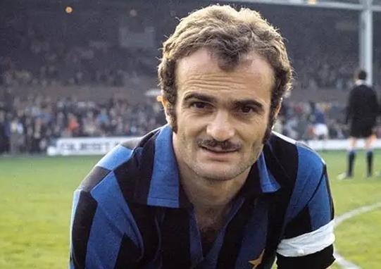 疯狂的前卫——细数各时代那些爱进球的中场球员