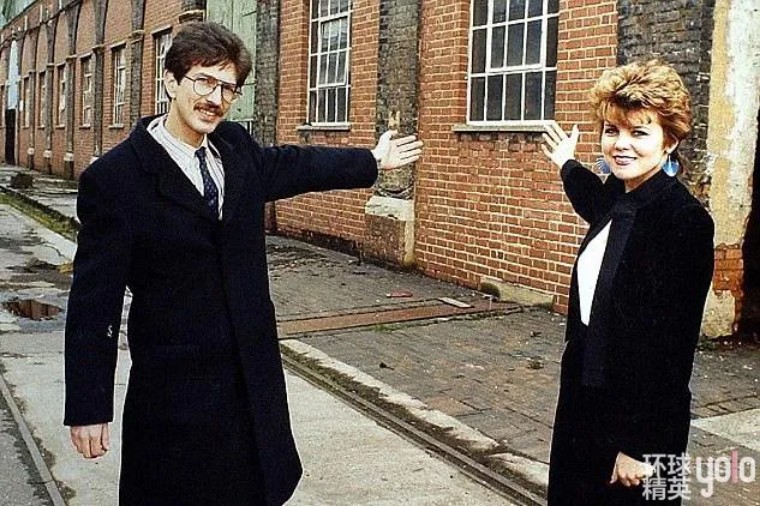 大律师富豪一生变性三次，只为寻找生命真谛，买城堡开始新人生