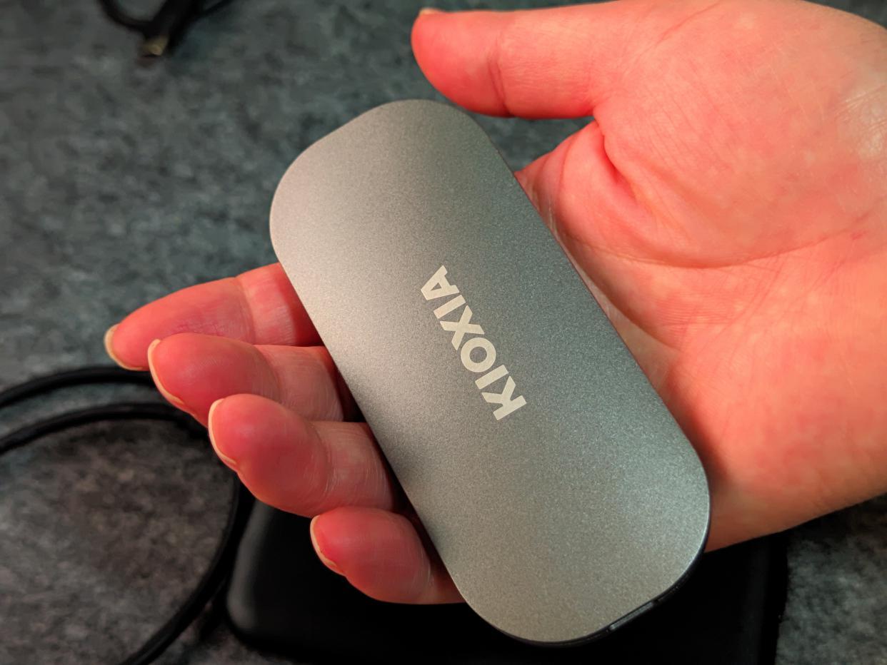 铠侠rc10固态硬盘测评掉速吗,铠侠xd10移动固态硬盘