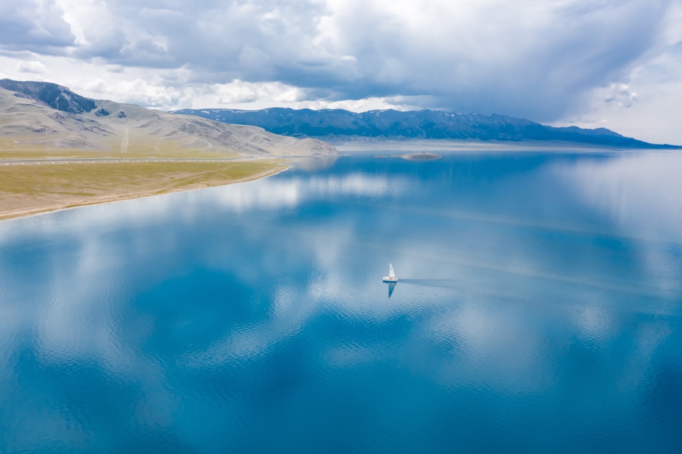 新疆伊犁之美,走了一圈才发现世界万物远不及你