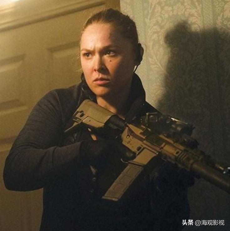 功夫皇帝李连杰成名是哪一部,传奇人物功夫皇帝李连杰