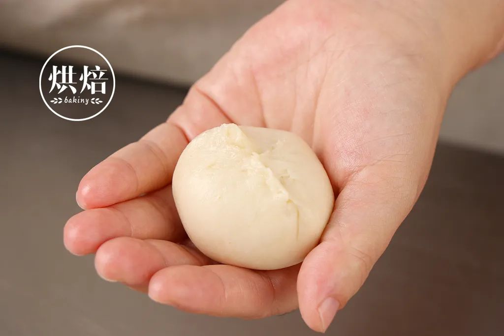 10几块一个的蛋黄酥,不超过10块钱的蛋黄酥