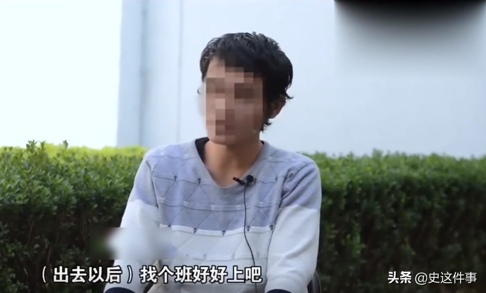 杭州钱塘江一小伙跳河救人,杭州三个小伙救人落水