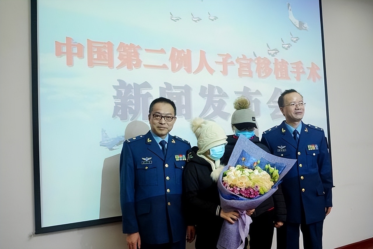 2015年，西安43岁母亲把子宫移植给女儿，4年后，诞下一健康男婴