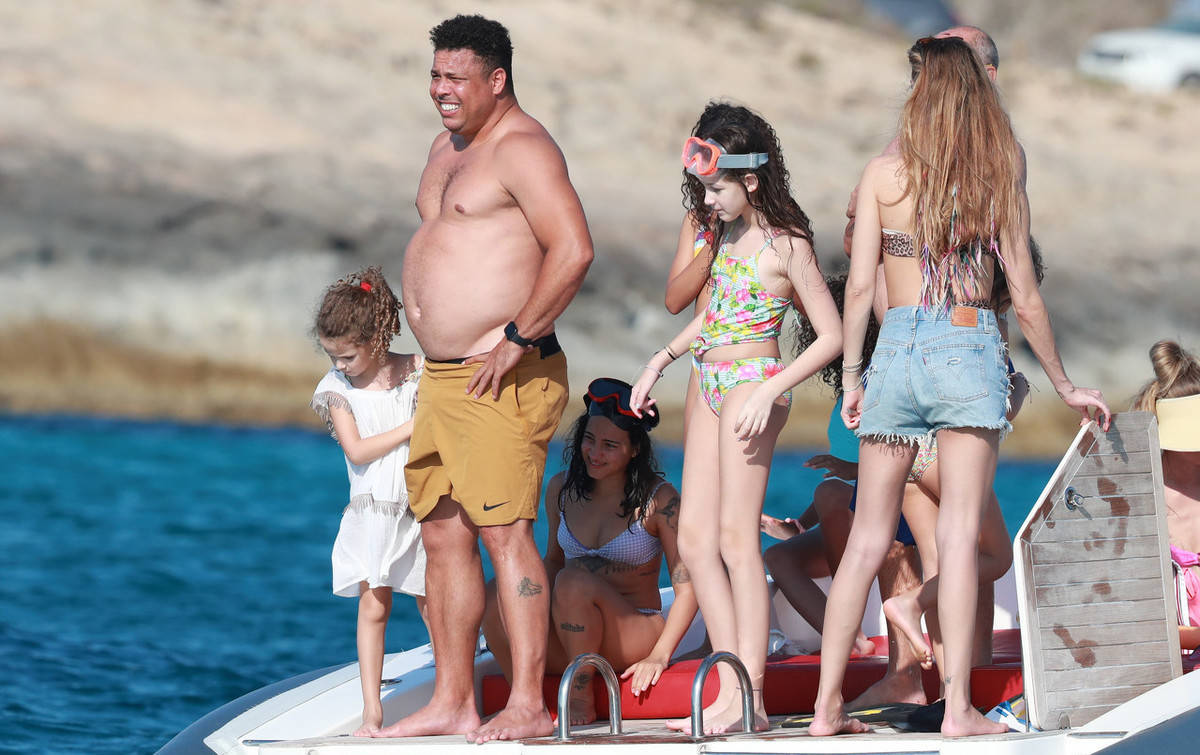 大罗年轻照,大罗现照