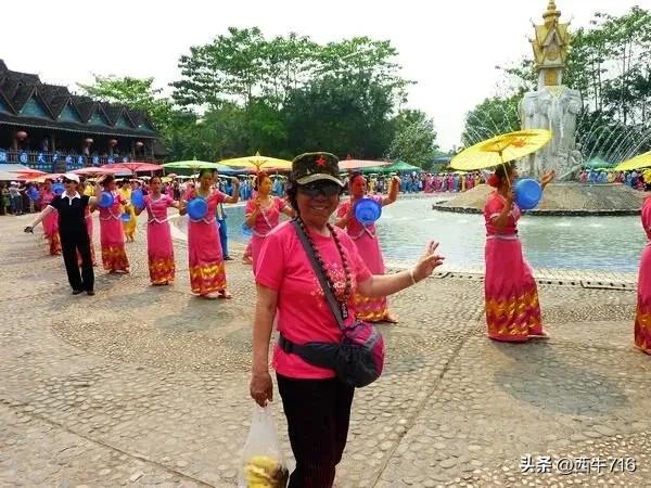 西双版纳泼水节旅行日记,西双版纳傣族园泼水详细攻略