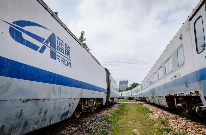 2014年，中国高铁总设计师被判死刑，法庭现场落泪：我对不起人民