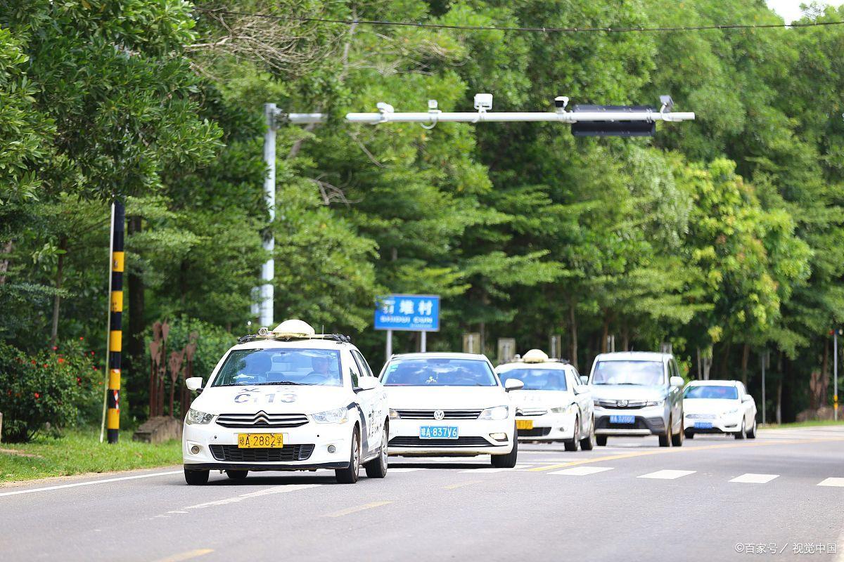 驾考收藏题,科目三考试考官评分还是电脑评分