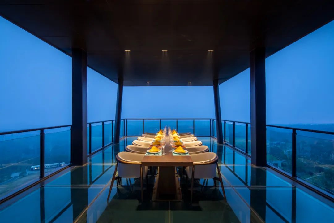 江苏宜兴悬崖酒店,宜兴市悬崖酒店