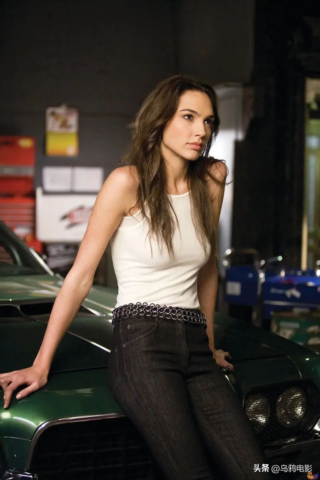 爽麻了！尺度美女全程飙车，它一回归，全球影迷都得高潮…