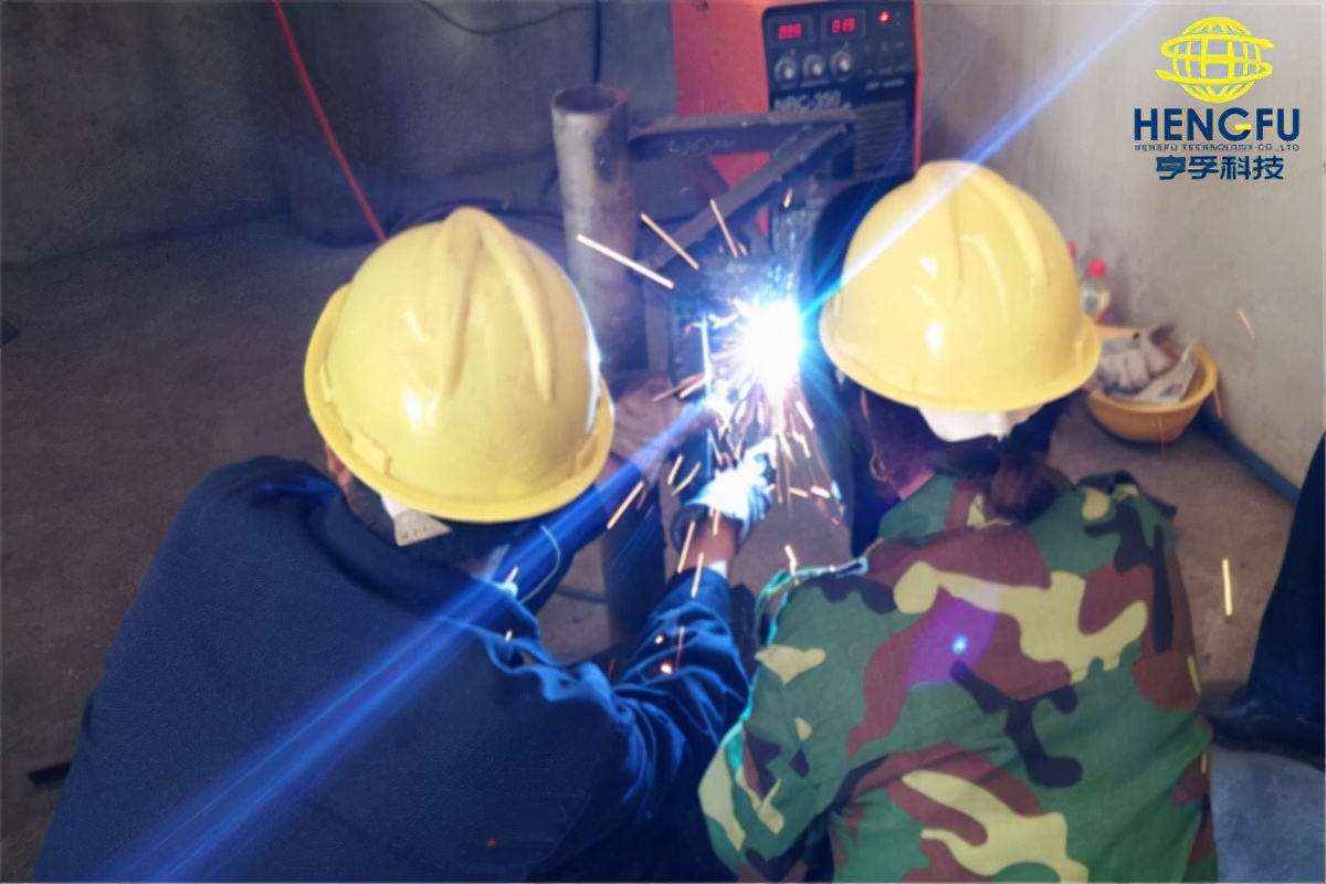 二氧化碳气体保护焊护具,自动二氧化碳气体保护焊机