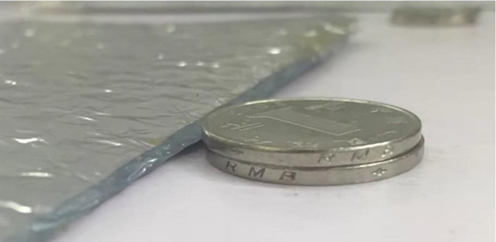 iphone14镜头有凸起吗,iphone14pro镜头凸起严重