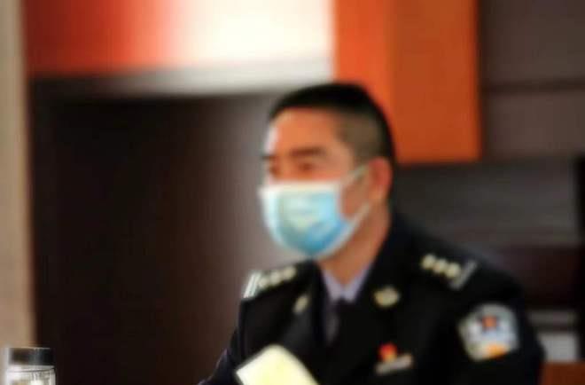 《失犬*藏西**老兵与神秘圣僧的相遇》