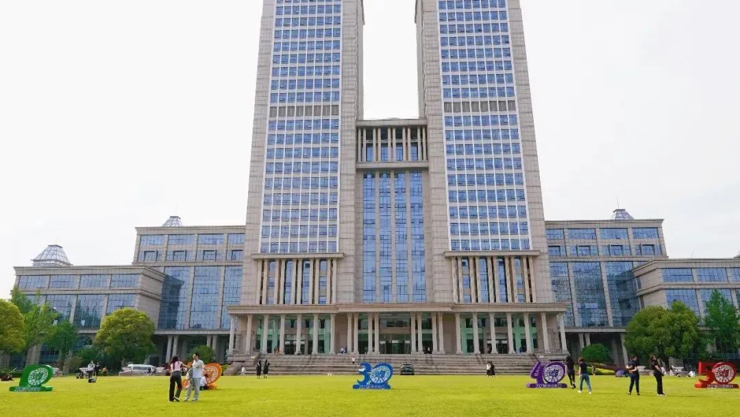 你的生日，我们的复旦！校庆日的复旦是怎样的？多图和视频来了