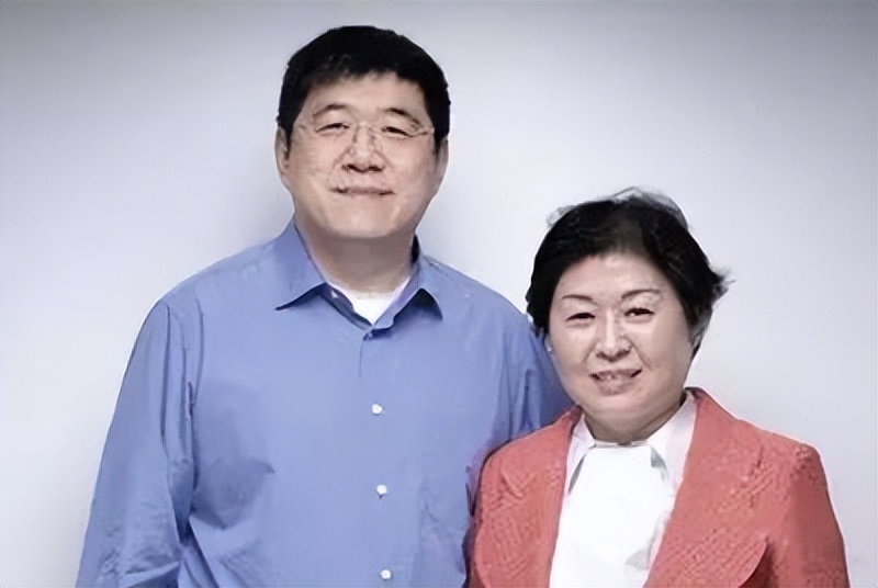 靠捡破烂她成了豪门巨富,她靠捡破烂成了豪门巨富