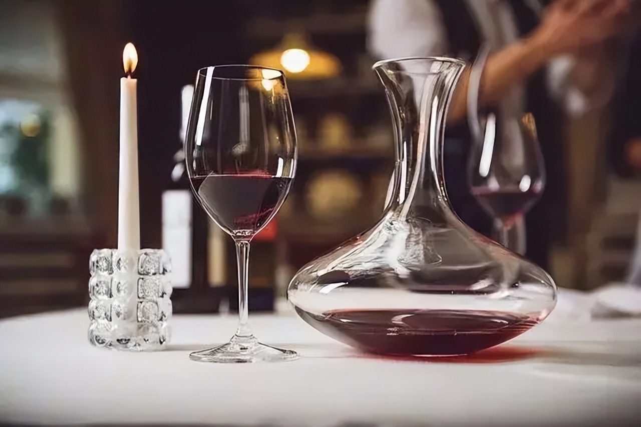 红酒怎么醒酒是整瓶都要醒吗,红酒醒得快还是白酒醒得快