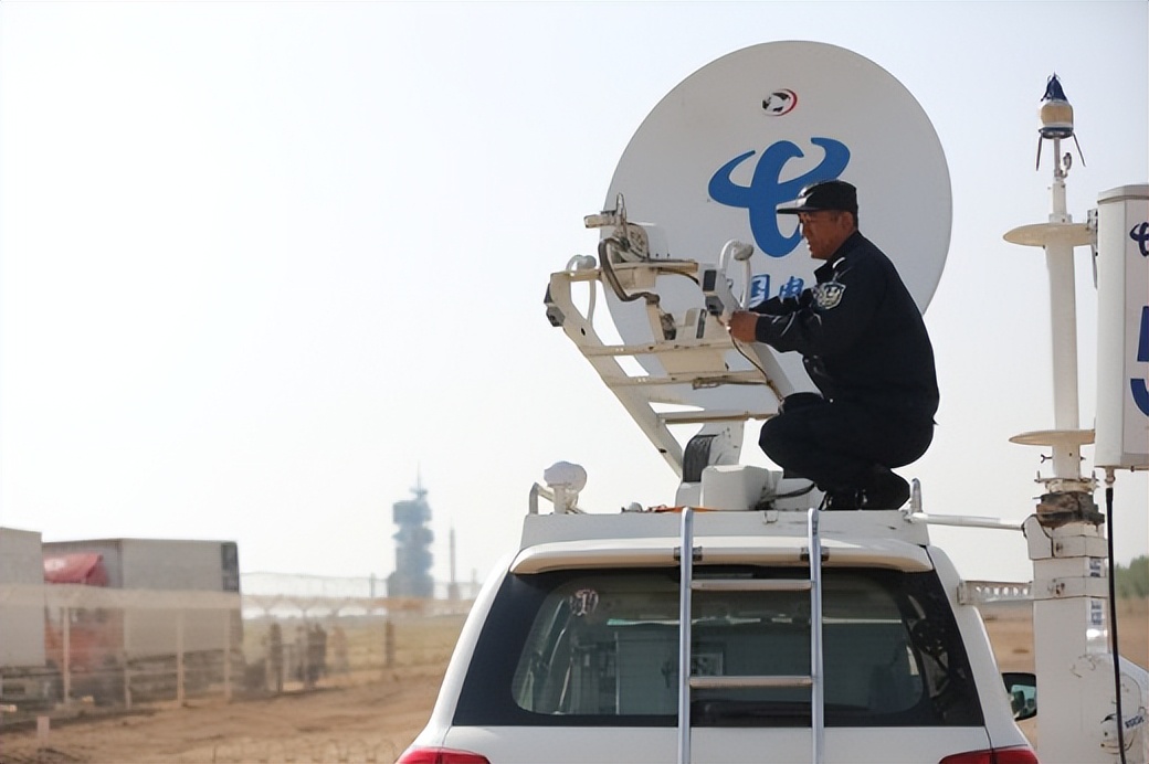 动中通天线优势,动中通卫星相控阵天线的缺点